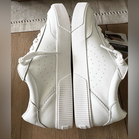 Reef Women's Lay Day Seas White Leather Low-Top Sneakers, NWT, Size 9 (EUR 40) - Picture 10 of 16